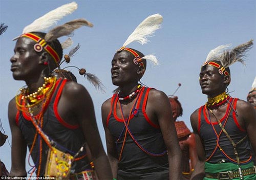 1407045443-kenya-3.jpg