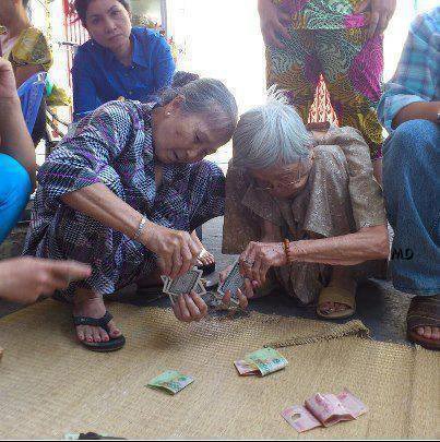cac-hinh-anh-hai-huoc-chi-co-o-viet-nam-18.jpg