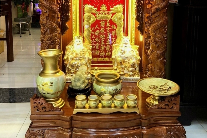 cach-dat-ban-tho-ong-than-tai-tho-dia-dung-cach-1587220410.jpg