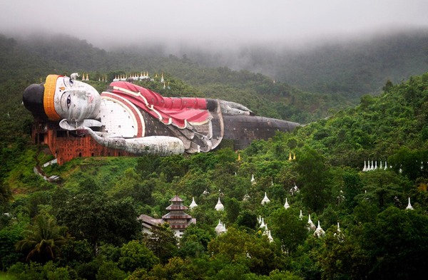 nhung-buc-anh-cuon-hut-du-khach-toi-dat-phat-myanmar-12[3].jpg