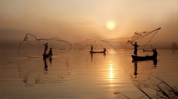 nhung-buc-anh-cuon-hut-du-khach-toi-dat-phat-myanmar-13[1].jpg