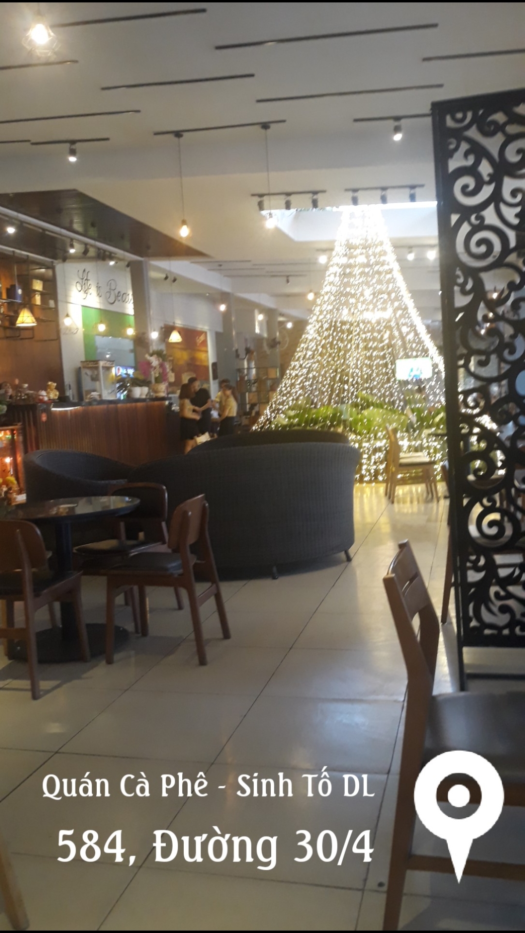 Screenshot_20190405-174709_Zalo.jpg
