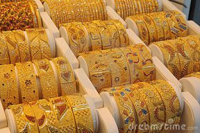 Vàng và Tiền