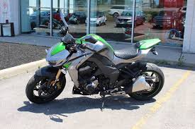 z1000